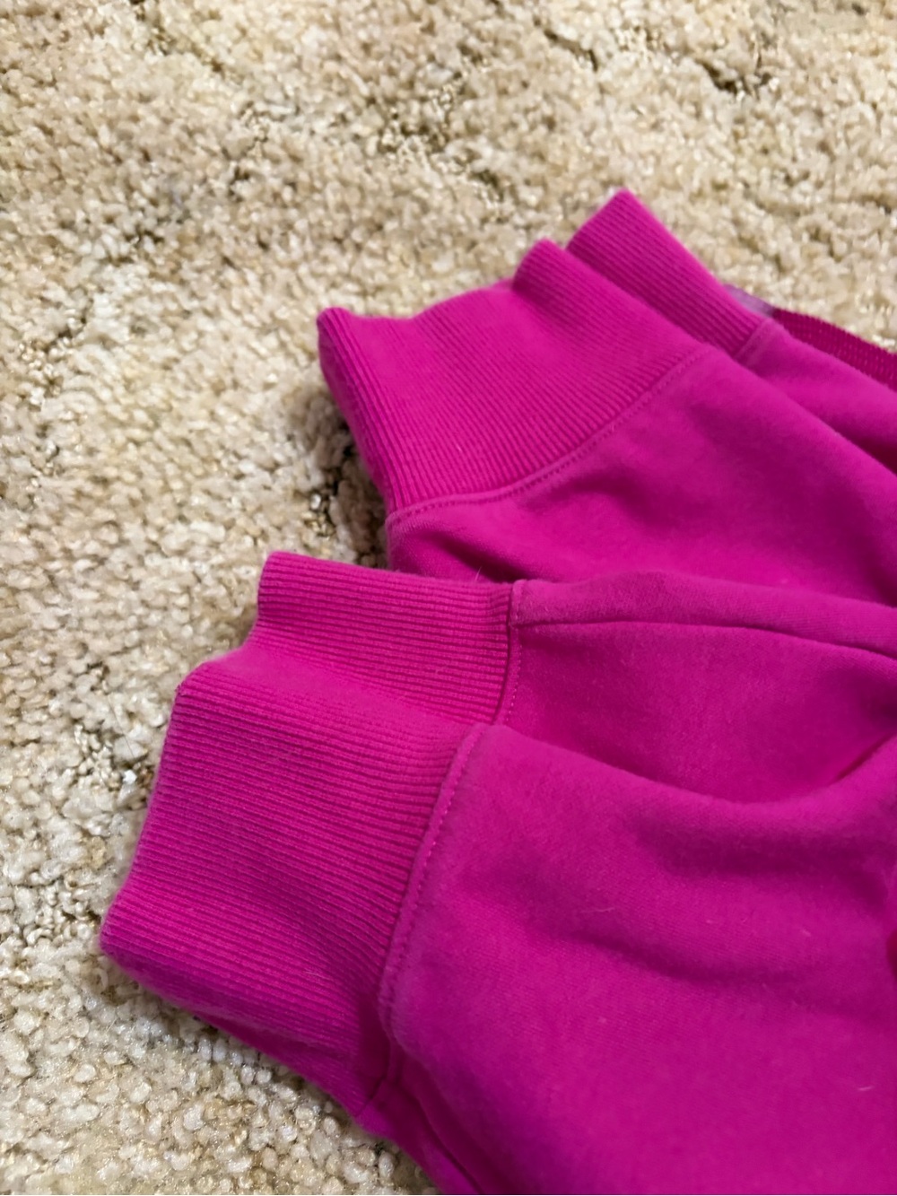 ATHLETA. - Picture 2 of 7